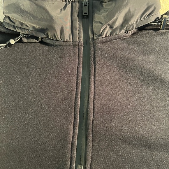 Bass Men's Black Performance Jacket - Picture 5 of 7